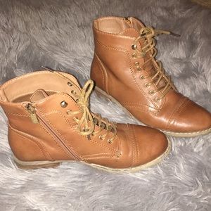 ALDO ankle booties